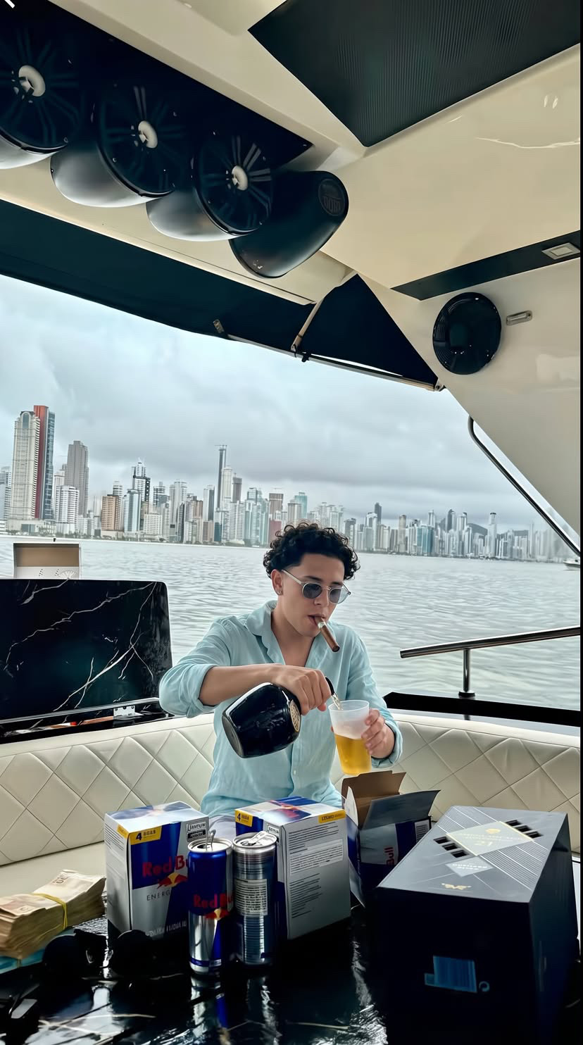 Yacht Day AI prompt pack cover